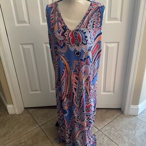 Vibrant Paisley Sleeveless V-neck Maxi Dress with Side Slit